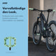 AARON Lock One Fahrradschloss mit Zahlencode - Mintgrün im Werbebild neben einem Mountainbike