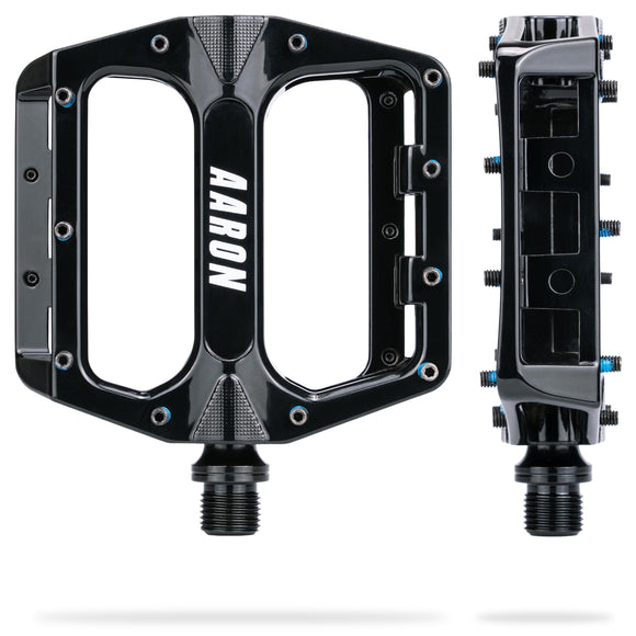AARON Rock MTB Pedale - Schwarz mit stabilem Aluminiumgehäuse und austauschbaren Pins für sicheren Halt beim Mountainbiken